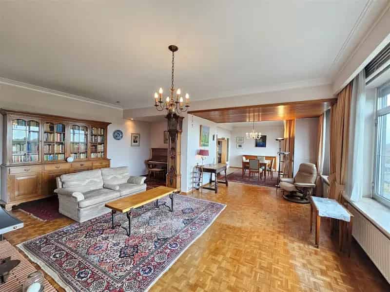 Ruim appartement 4 slaapkamers Antwerpen