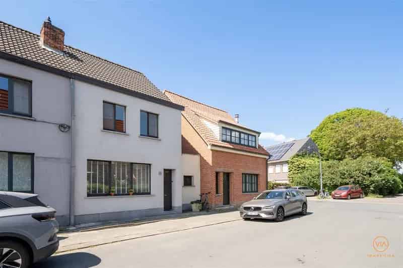 Huis te Koop Kontich: Instapklare 3 Slaapkamers, Tuin