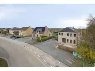 Huis te koop Steenokkerzeel - Ruime villa met 4 slaapkamers en tuin