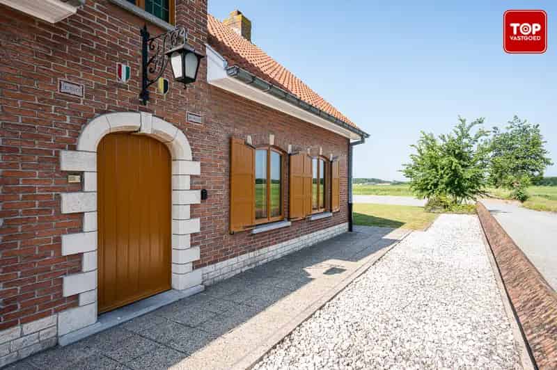 Huis te koop Eeklo: Ruime woning met vergezicht