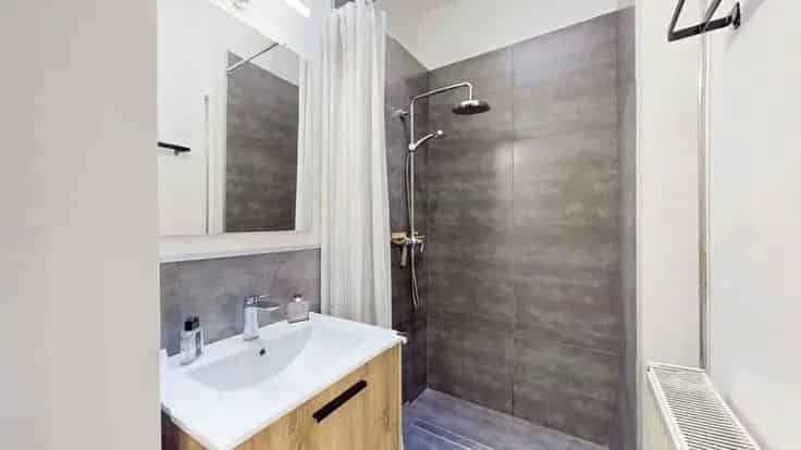 Appartementengebouw 6 Studio's Te Koop Bergen