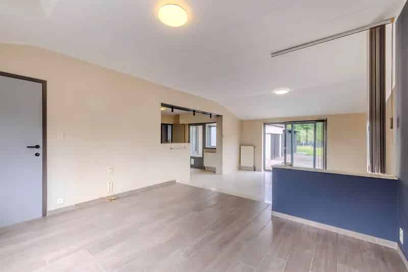 Te renoveren woning 3 slaapkamers 870m² tuin St-Jozef-Olen