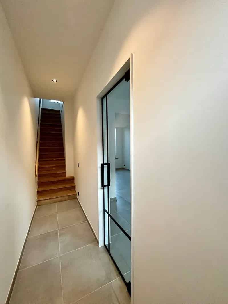 Huis te huur Kuurne: Moderne Rijwoning Nabij Centrum