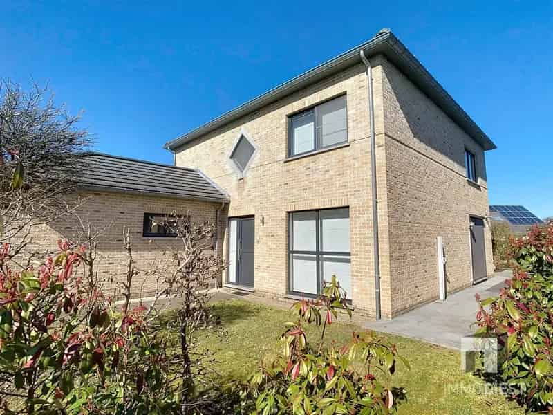 Ruime Instapklare Woning Tessenderlo