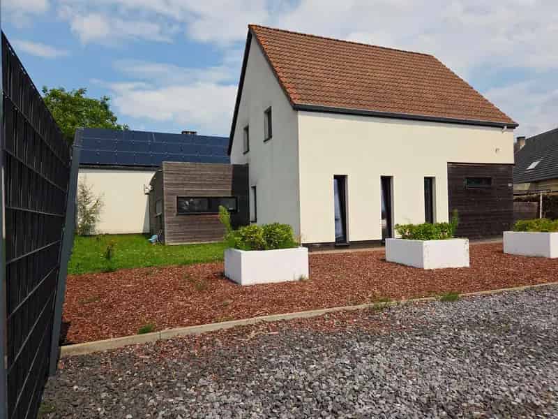 Ruime gerenoveerde woning 5 slaapkamers zwembad jacuzzi