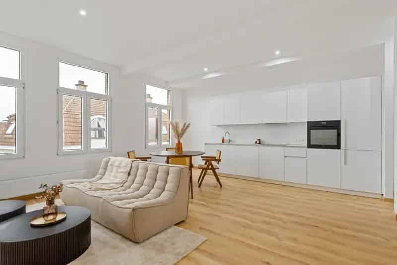 Gerenoveerd Appartement Antwerpen-Noord 60m² 1 Slaapkamer