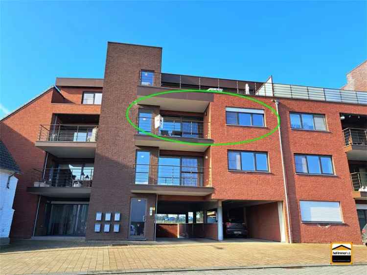 Te koop energiezuinig appartement in centrum Wellen met terras en lift