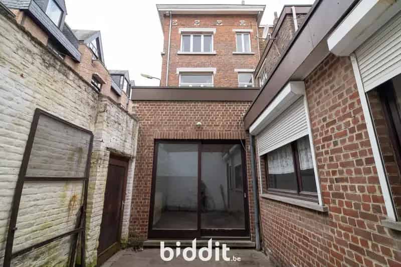 Pastoriewoning Tienen te renoveren
