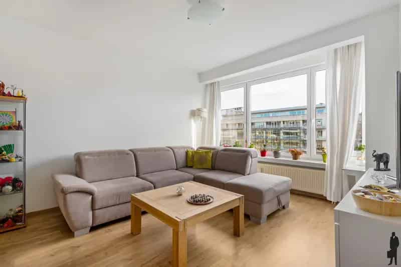 Appartement Antwerpen Frankrijklei: Lichtrijk 2 Slaapkamers