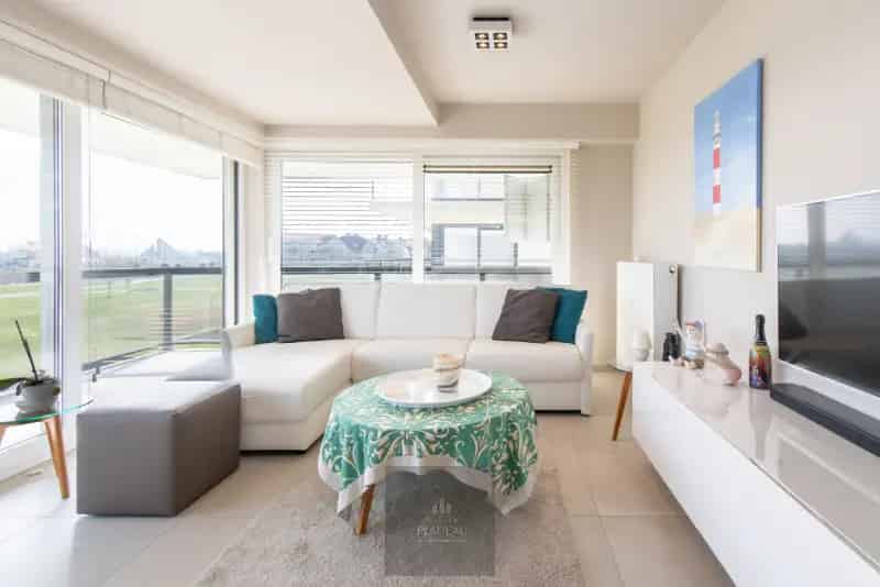 Appartement te koop Nieuwpoort: Luxe hoekappartement met jachthaven uitzicht