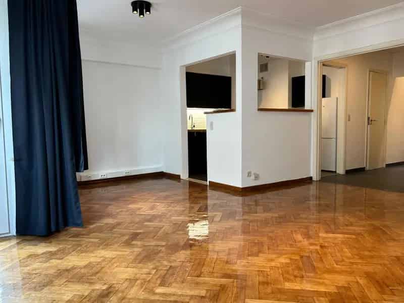 Appartement te Koop Nabij HEC