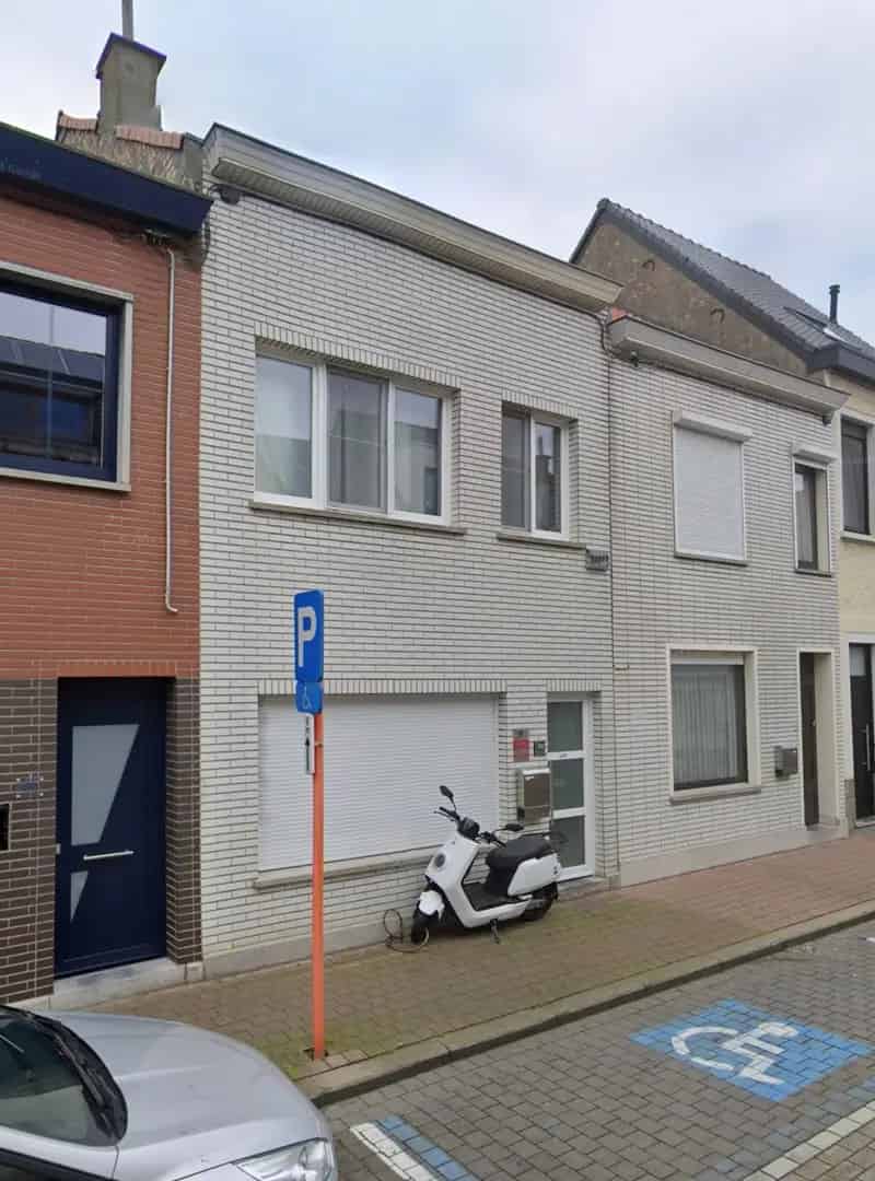 Rijwoning Zuidtuin Nieuwe Ramen Dak Zonnepanelen