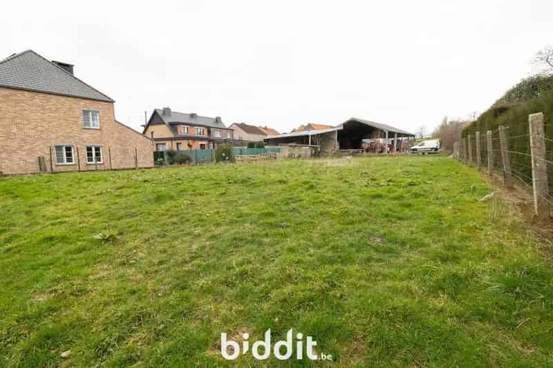 Bouwgrond Zichen-Zussen-Bolder Halfopen Bebouwing