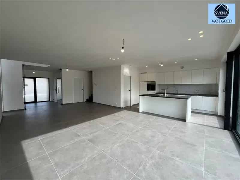 Prachtige Nieuwbouwwoning 5 Slaapkamers