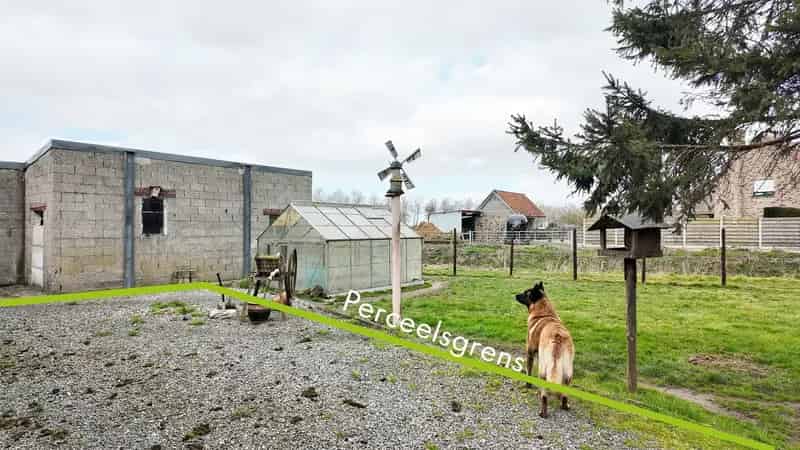 Huis te koop Sint-Laureins: Te renoveren woning met tuin