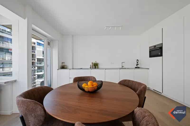 Te koop 2 slaapkamers Oostende Van Iseghemlaan 126