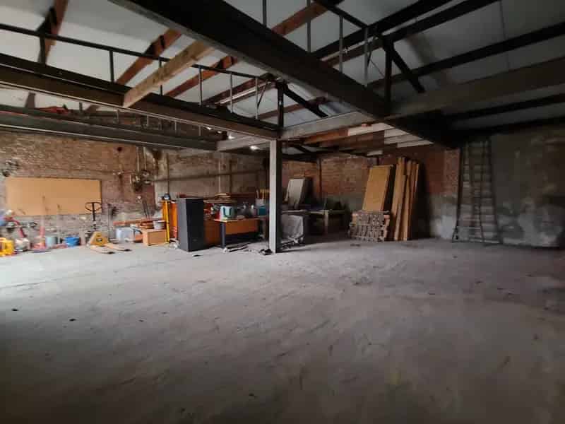 Magazijn te huur Lokeren 100m²
