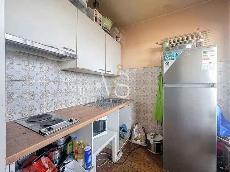 Studio te Koop Schaerbeek 30m² Terras Kelder PEB C