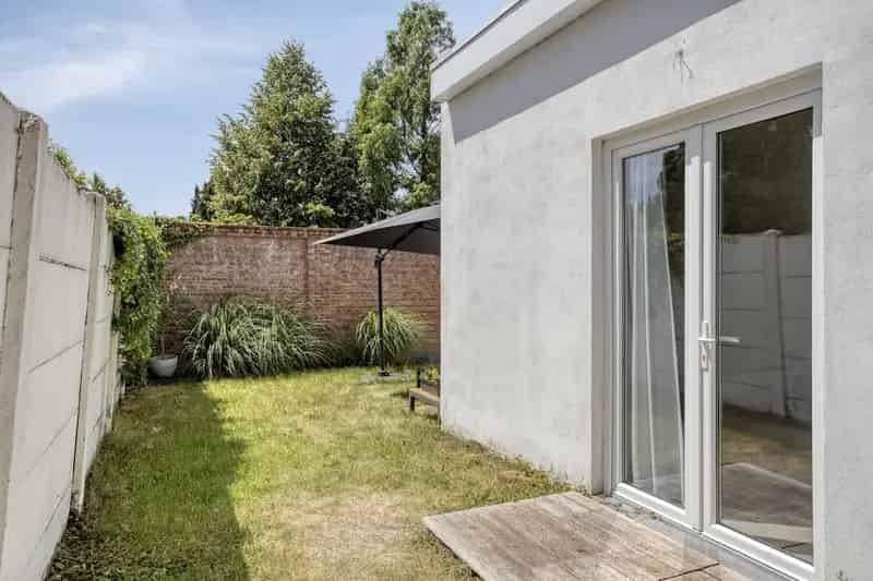Appartement te koop Berchem 2 slaapkamers tuin gerenoveerd