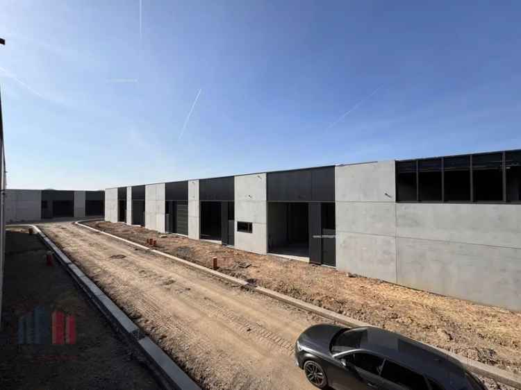 Nieuwbouw KMO Unit te Koop Pittem 138m²