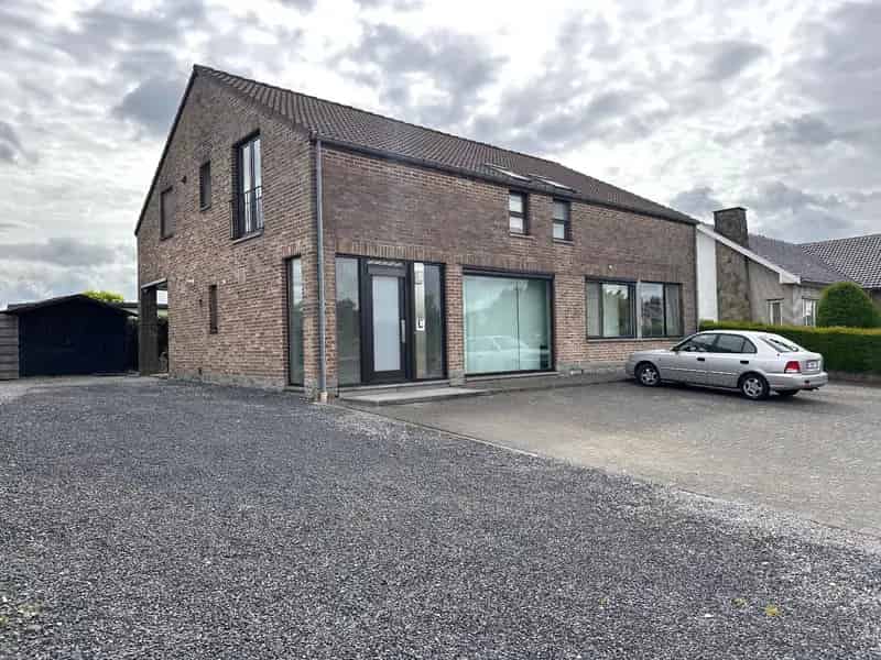 Ruim Appartement 3 Slaapkamers Mal Tongeren