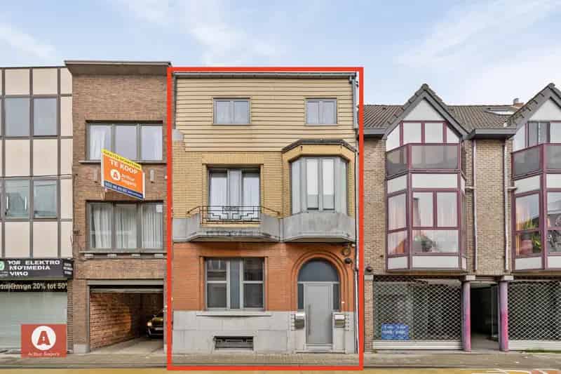 Energiezuinige Karakterwoning Londerzeel 356m2 3 Garages