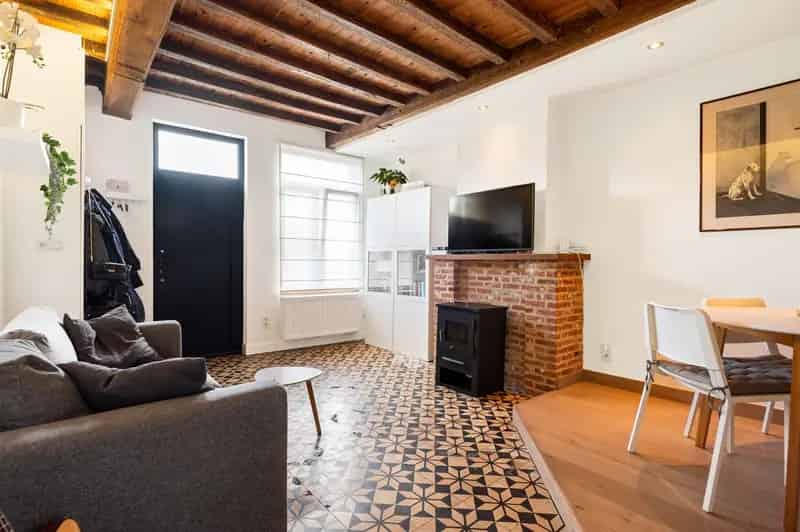 Instapklare woning Laarne: Gezelligheid en modern comfort