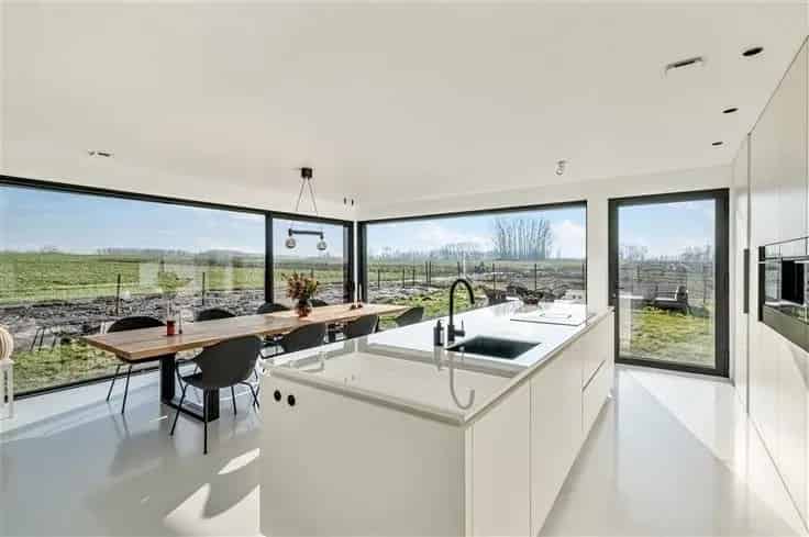 Villa Te Koop: Exclusieve Energieneutrale Villa met Panoramisch Uitzicht