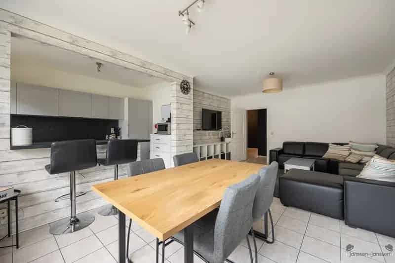 Gelijkvloers appartement te koop Schoten 2 slaapkamers tuin garage