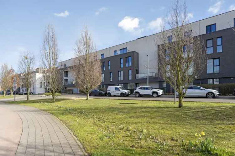 Appartement te huur in Vilvoorde met zonnig terras en parking