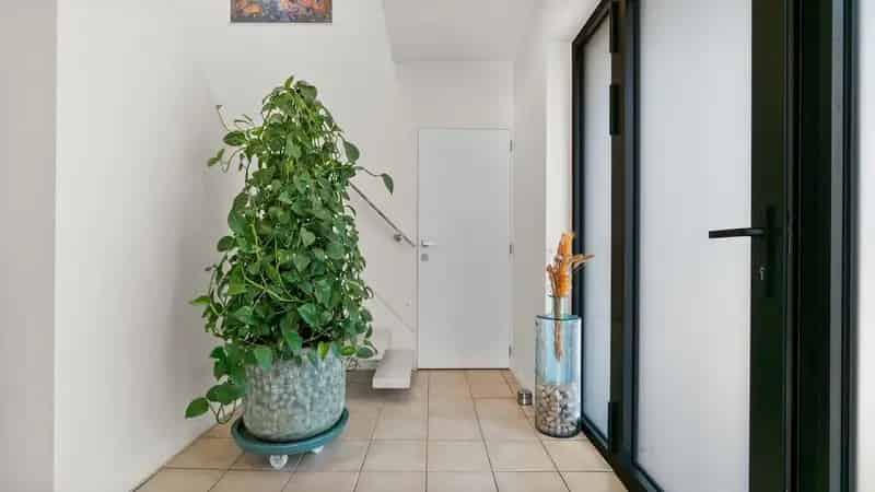 Halfopen Woning 3 Slaapkamers Nabij De Maten