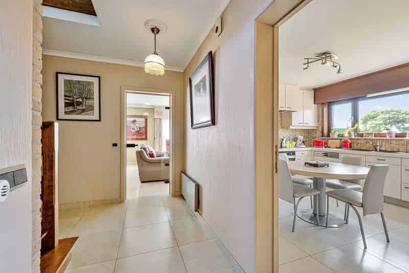 Ruime woning met optie aankoop bouwgrond