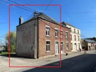 Huis te koop Beauraing - Ruime woning met tuin