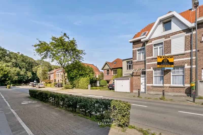 Gerenoveerde woning 4 slaapkamers Mortsel