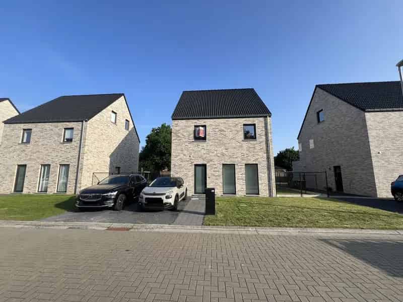 Huis te huur Linden: Instapklare woning 4 slaapkamers