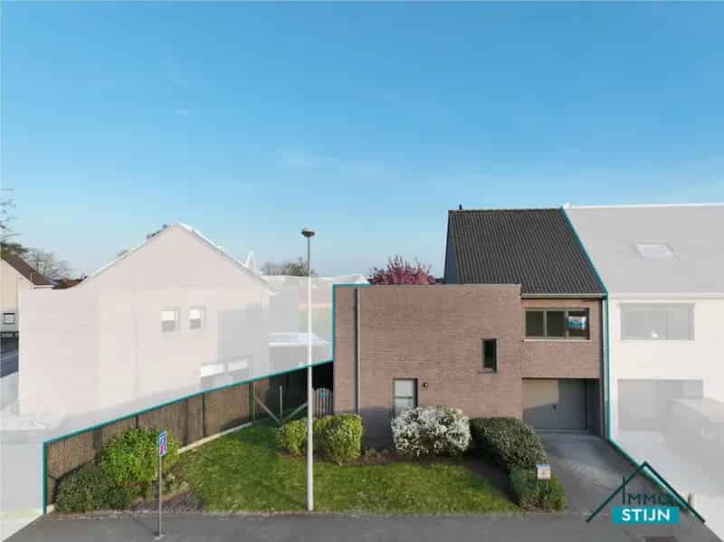 Huis te huur Veldegem: 4 slaapkamers, tuin en garage