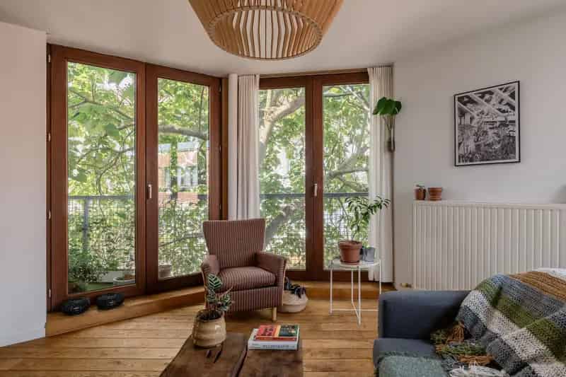Doordachte hoekwoning waarbij de architect zijn huiswerk goed gemaakt heeft: project van Huiswerk Architecten
