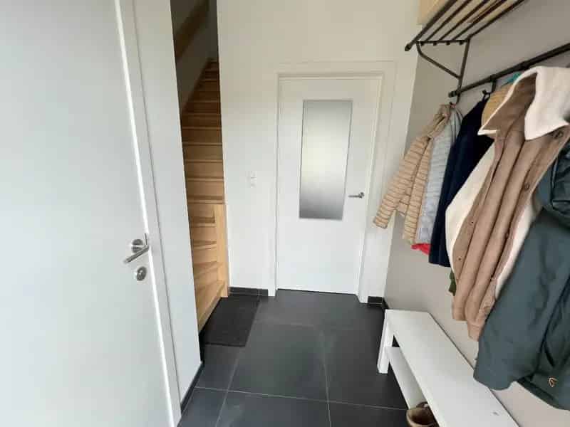 Halfopen Woning 3 Slaapkamers Tuin Polyvalente Ruimte