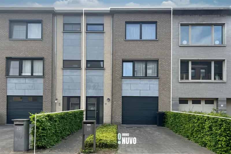 Huis te koop Aalst: 4 slaapkamers, tuin en garage
