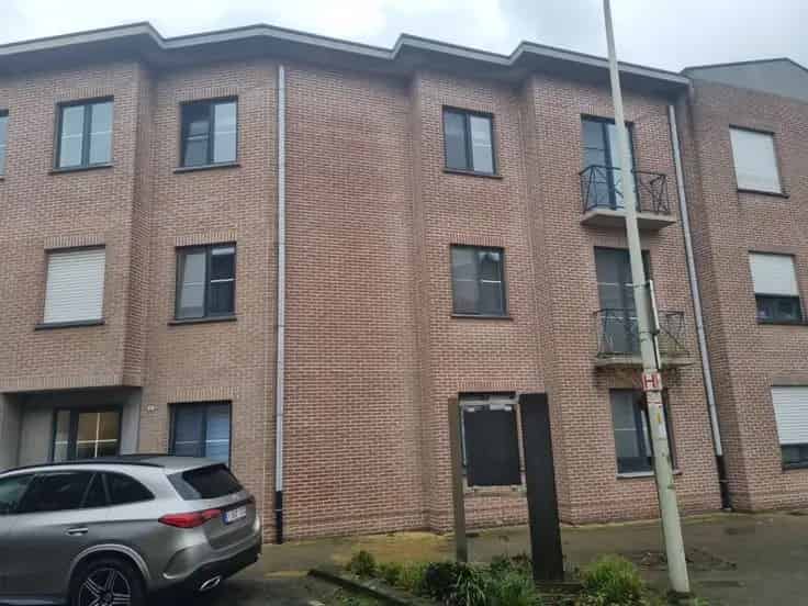 Appartement Te Koop - 3 Slaapkamers - Gerenoveerd