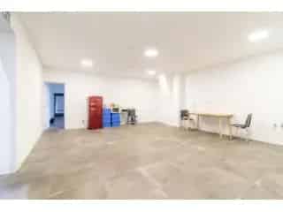 Industrieel pand te koop Sambreville 8631m²
