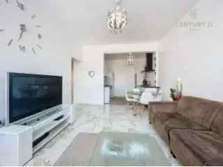 Appartement te koop Neder Over Heembeek 82m² 3 slaapkamers gerenoveerd