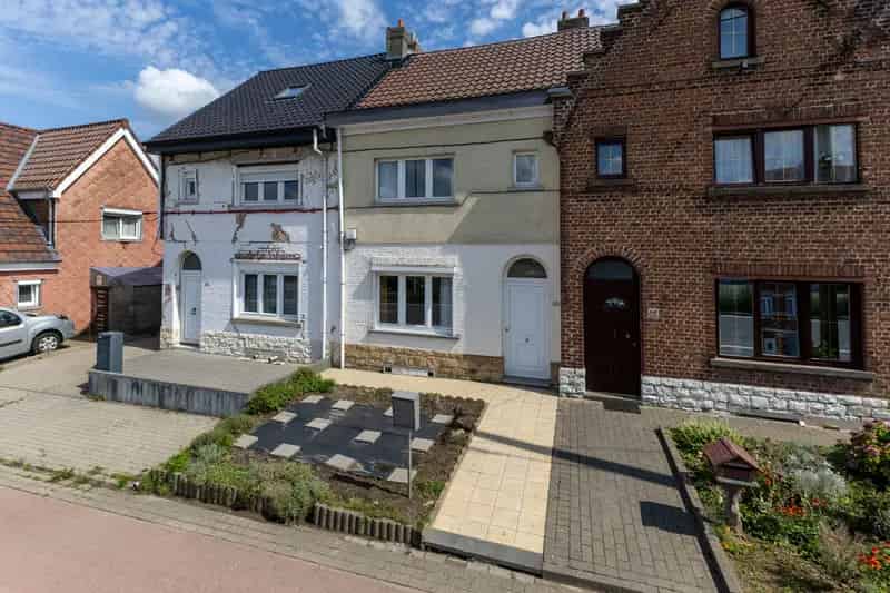 Huis te huur: 2 slaapkamers, zolder, stadstuin
