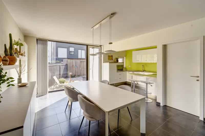 Moderne 3 Slaapkamer Huis te Huur Wiekevorst