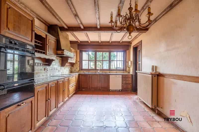 Huis te Koop in Houthulst: Ruime Halfopen Bebouwing