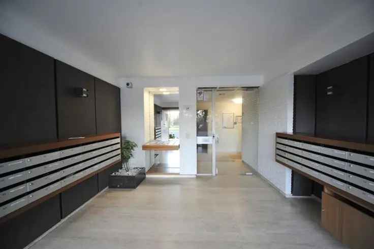 Appartement Te Koop Laken 1 Slaapkamer 56m2 Terras