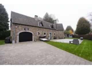 Villa te Huur Waterloo 3 slaapkamers Zwembad