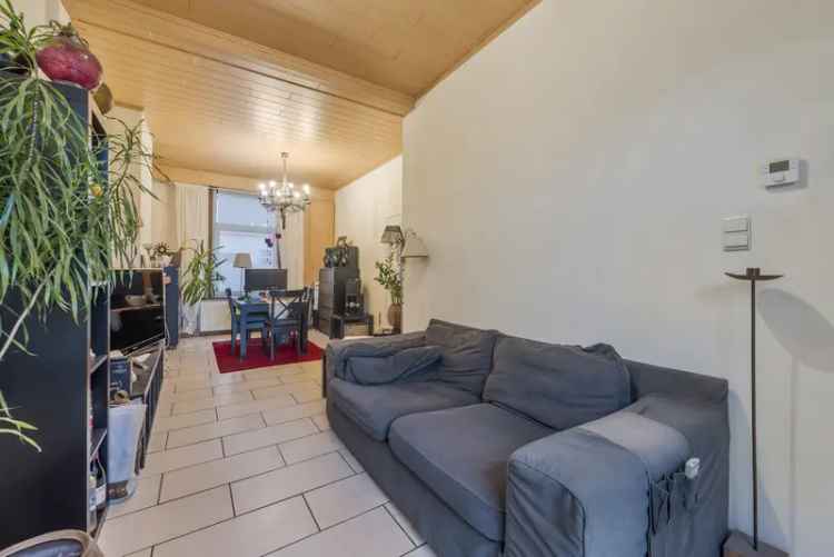 Huis te Koop Rupelmonde: Instapklare Gezinswoning met Tuin