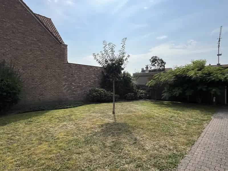 Bouwgrond 464m² Halfopen Bebouwing Westgerichte Tuin