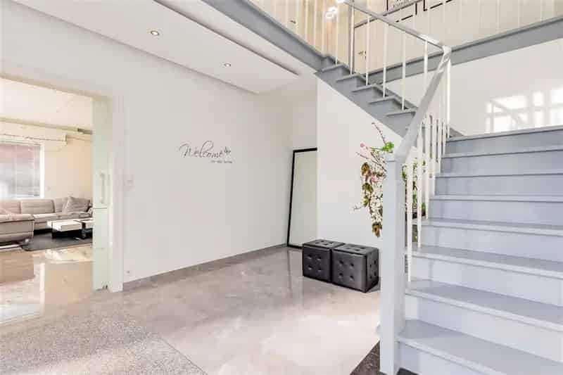 Villa te koop Oostmalle - Ruime instapklare woning